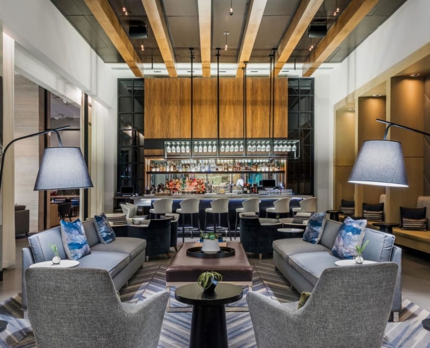 Intfinish_CO_Hotel_LMAC_Bar_lounge