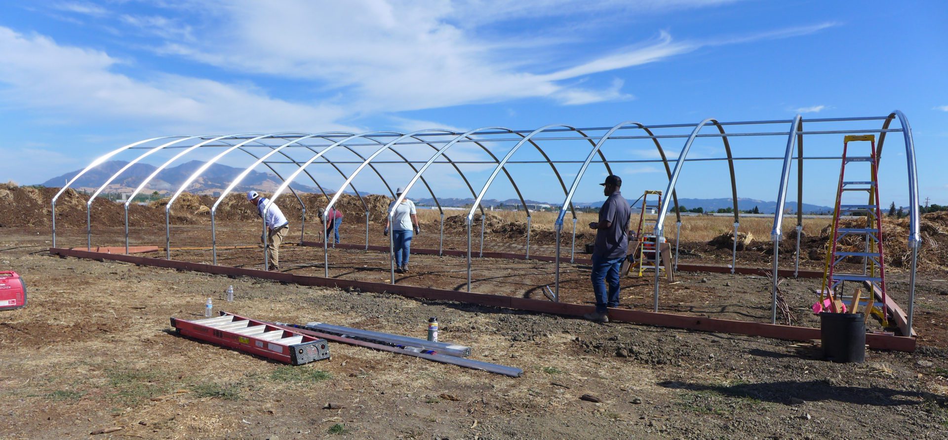 Swinerton Helps Build CoCo San Sustainable Farm Greenhouse Swinerton Helps Build CoCo San Sustainable Farm Greenhouse