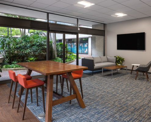 Charles Schwab Honolulu