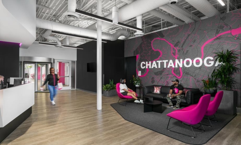 T-Mobile Corporate_Chattanooga_Front Desk 1_by 161 Photography